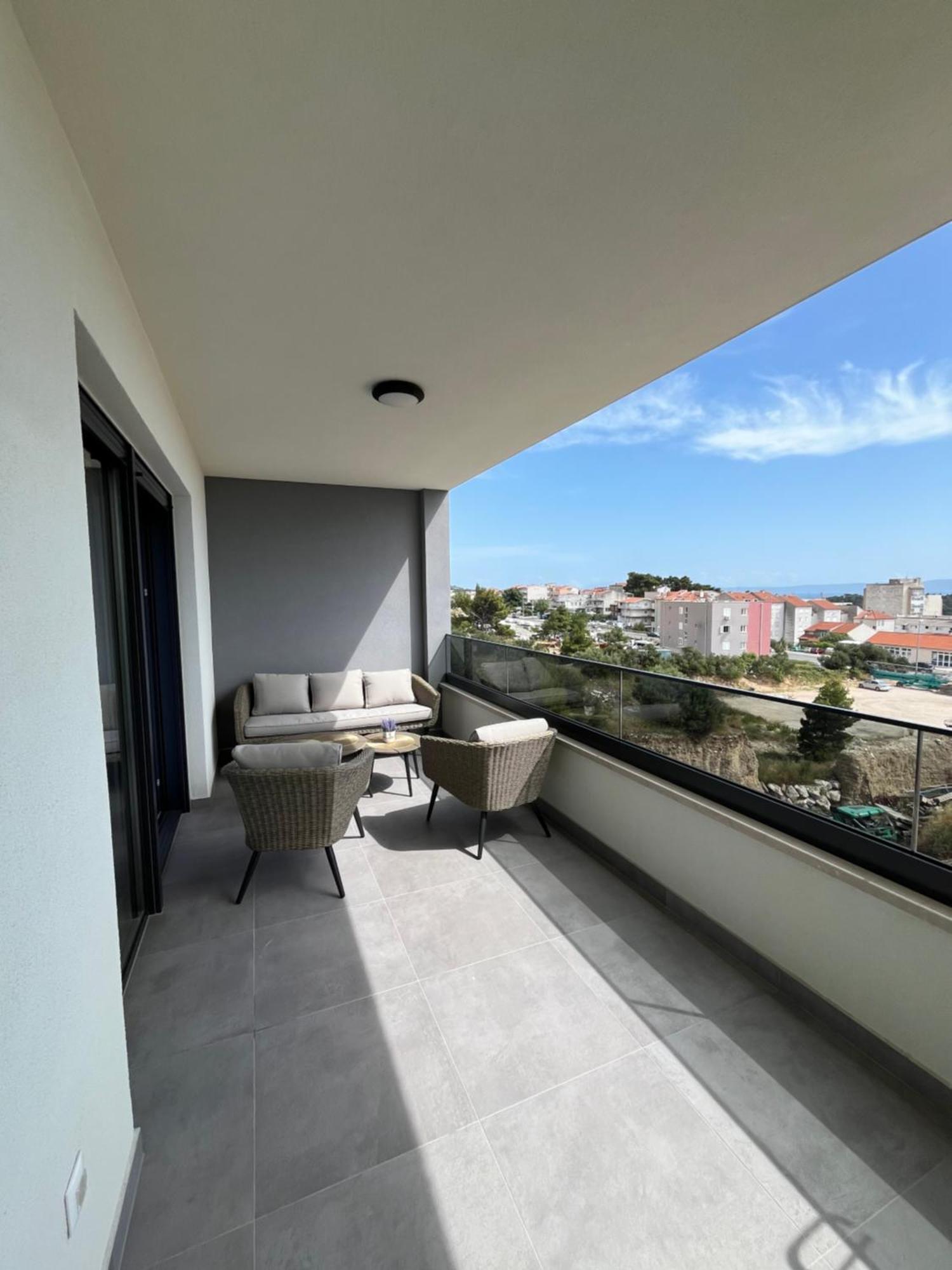 Apartment Ema