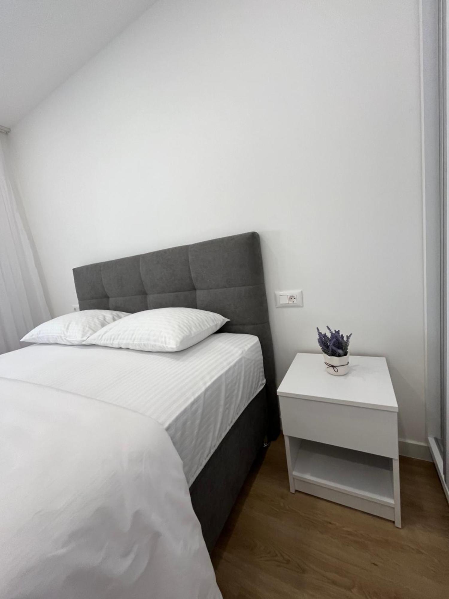 Ema Apartment Makarska